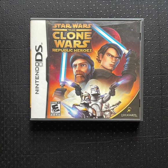 Star Wars the Clone Wars: Republic Heroes - Nintendo DS - Picture 1 of 2